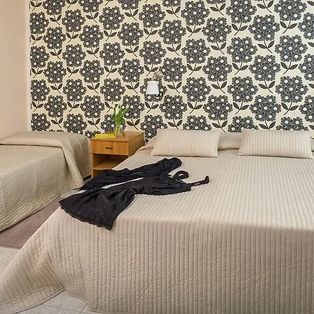 ホテル La Groletta *